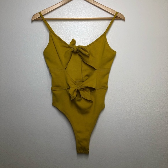 Etophe Studios Yellow Sleeveless Body Suit - Picture 3 of 8